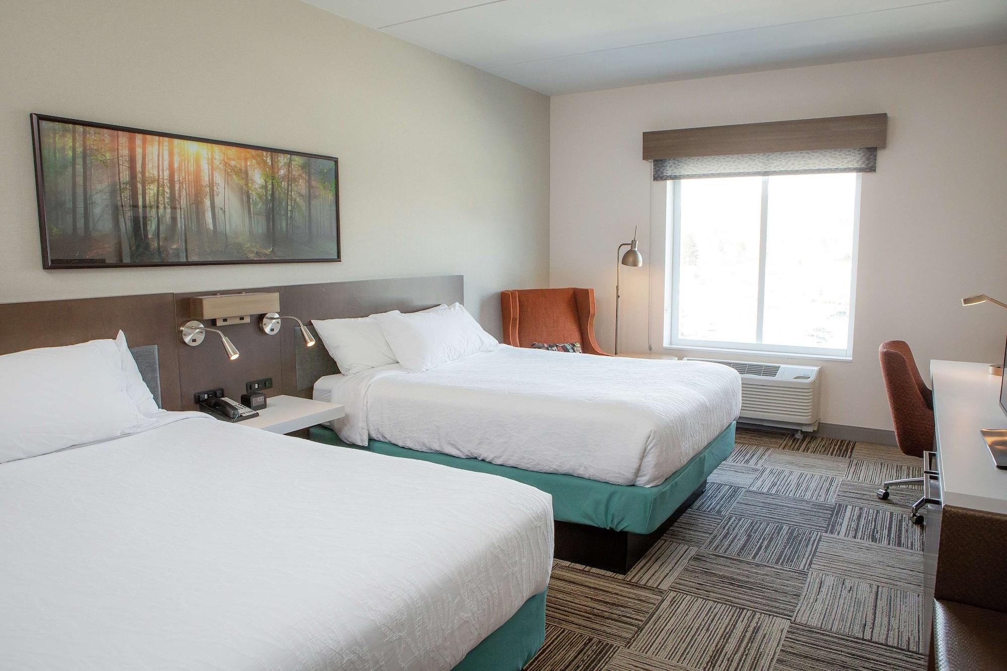 Hilton Garden Inn Corning Downtown Exterior photo