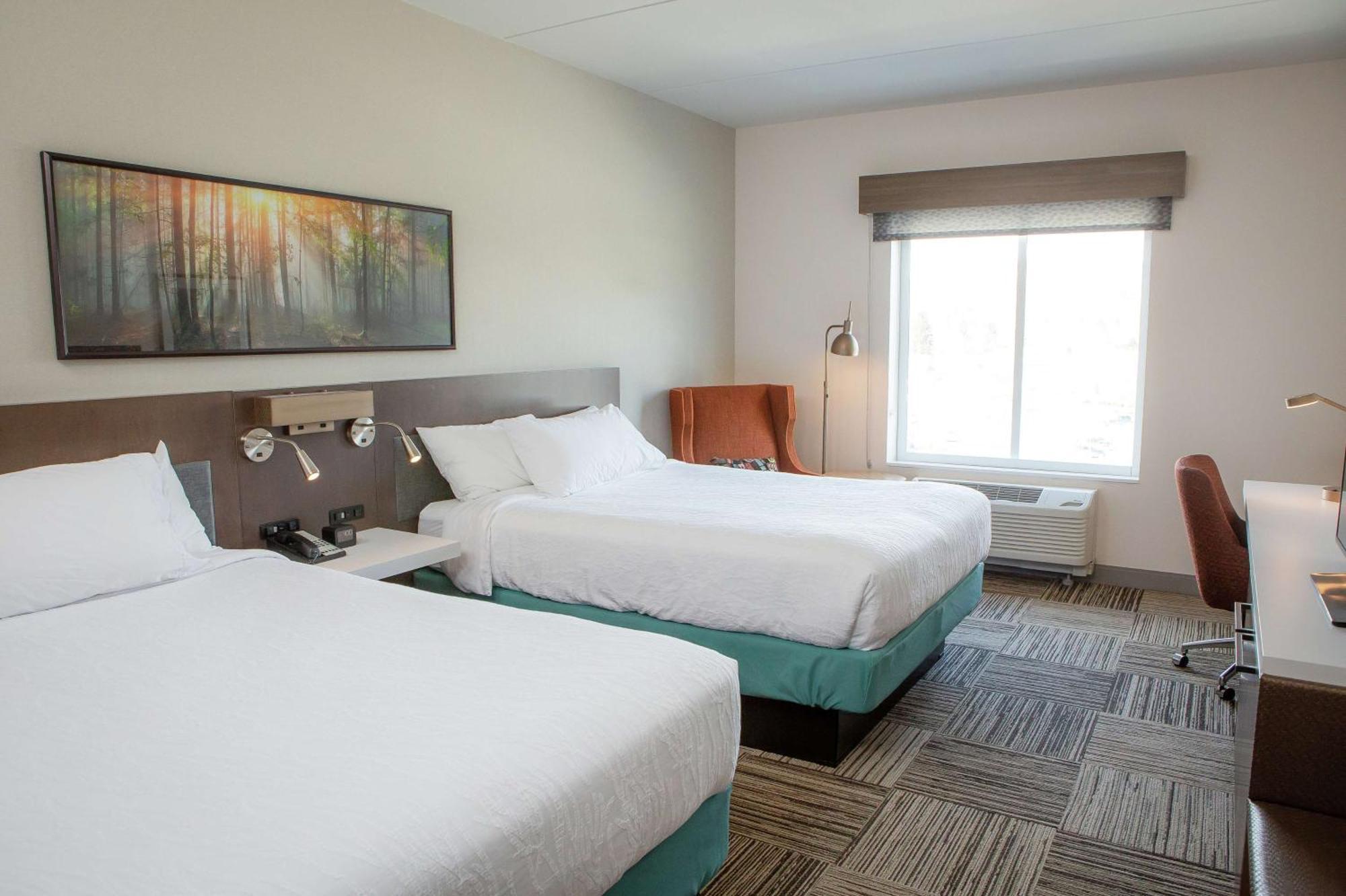 Hilton Garden Inn Corning Downtown Exterior photo